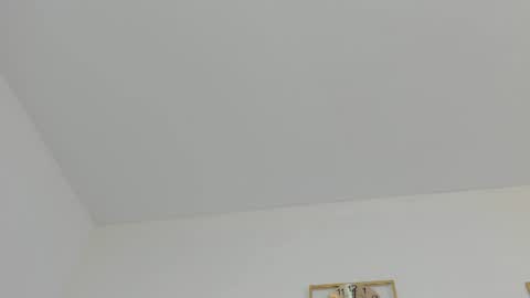jenner_madison online show from June 19, 2026, 2:21 pm