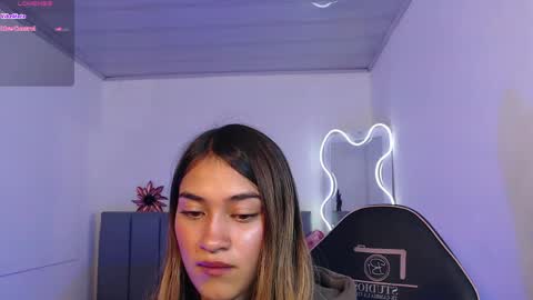 Snapshot of jenner_tay chatting on May 31, 2026, 2:53 am jenner online show from May 31, 2026, 2:53 am