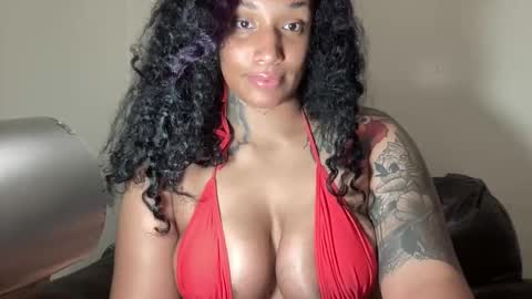 Snapshot of jenni_cash chatting on June 10, 2026, 7:07 am Mistress Jenni online show from June 10, 2026, 7:07 am