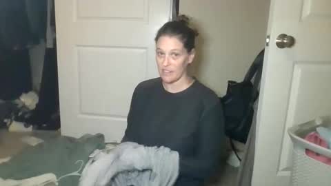 Jennibean6996 online show from November 9, 2025, 12:42 am