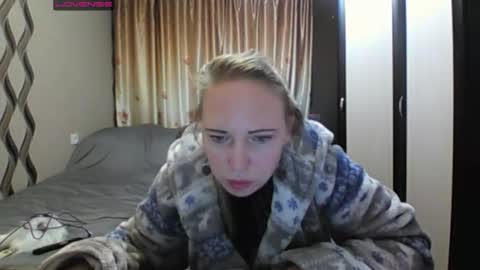 JenniDeep online show from March 12, 2026, 8:37 pm