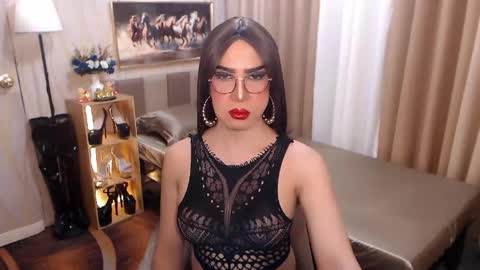 jenniegarcia online show from April 30, 2026, 7:09 pm