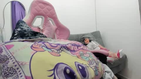 jennifer_bodyy0404 online show from March 8, 2026, 11:30 pm