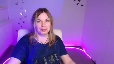 Jennifer online show from October 8, 2025, 7:00 pm