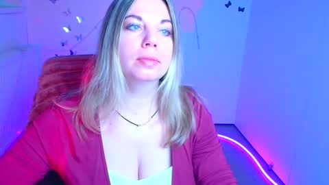 Jennifer online show from April 26, 2026, 6:00 am