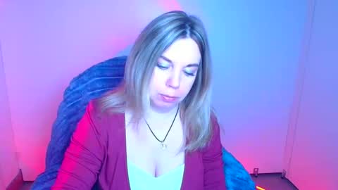 Jennifer online show from April 27, 2026, 5:49 am