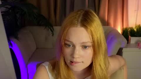 Jennifer online show from June 21, 2026, 9:45 am