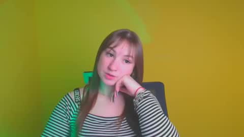 Snapshot of jennifer_xo_ chatting on January 30, 2025, 10:29 am Jennifer online show from January 30, 2025, 10:29 am