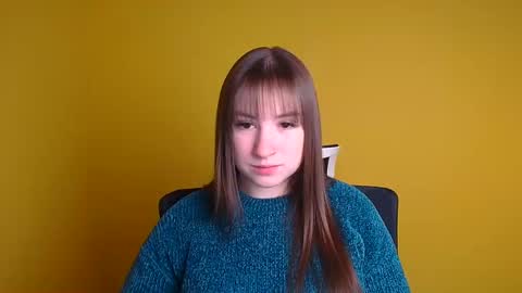 Snapshot of jennifer_xo_ chatting on February 4, 2025, 6:46 am Jennifer online show from February 4, 2025, 6:46 am