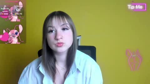 Snapshot of jennifer_xo_ chatting on March 11, 2025, 1:01 pm Jennifer online show from March 11, 2025, 1:01 pm