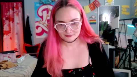 Snapshot of jennifergwen chatting on December 17, 2025, 2:17 am Jennifer Gwen online show from December 17, 2025, 2:17 am