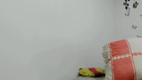 Snapshot of jenniferloveyou chatting on June 13, 2026, 12:58 pm jenniferloveyou online show from June 13, 2026, 12:58 pm