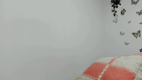 Snapshot of jenniferloveyou chatting on June 16, 2026, 5:15 pm jenniferloveyou online show from June 16, 2026, 5:15 pm