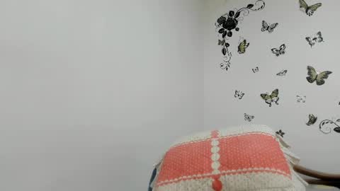 Snapshot of jenniferloveyou chatting on June 30, 2026, 4:52 pm jenniferloveyou online show from June 30, 2026, 4:52 pm