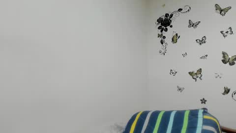 Snapshot of jenniferloveyou chatting on July 2, 2026, 4:46 pm jenniferloveyou online show from July 2, 2026, 4:46 pm