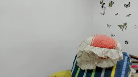 Snapshot of jenniferloveyou chatting on July 13, 2026, 5:05 pm jenniferloveyou online show from July 13, 2026, 5:05 pm