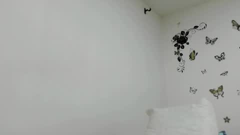 Snapshot of jenniferloveyou chatting on July 18, 2026, 12:53 pm jenniferloveyou online show from July 18, 2026, 12:53 pm