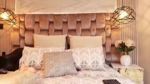 Jennsexy  online show from September 9, 2025, 6:29 pm