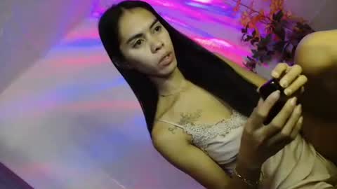 PRETTY JENNY online show from December 14, 2025, 8:13 pm