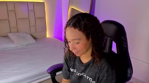 Snapshot of jenny__lawrence chatting on October 26, 2025, 7:42 pm jenny__lawrence online show from October 26, 2025, 7:42 pm