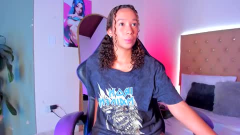 Snapshot of jenny__lawrence chatting on November 12, 2025, 8:30 pm jenny__lawrence online show from November 12, 2025, 8:30 pm