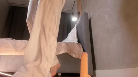 Snapshot of jenny__lii chatting on February 13, 2025, 5:22 pm call me Jenny online show from February 13, 2025, 5:22 pm