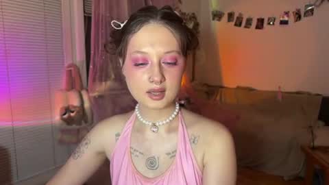 Snapshot of jenny_cox_love chatting on July 19, 2026, 7:06 pm Jennifer Jenny Darling online show from July 19, 2026, 7:06 pm