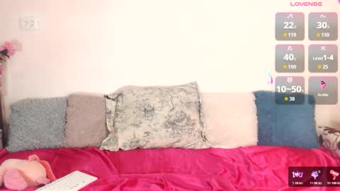 Snapshot of jenny_mirai chatting on November 19, 2025, 9:37 pm Jenny online show from November 19, 2025, 9:37 pm