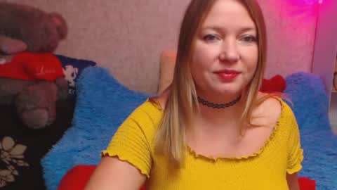 Snapshot of jenny_oliviawow chatting on November 30, 2025, 2:21 pm All the most interesting in private. my room for my smile online show from November 30, 2025, 2:21 pm