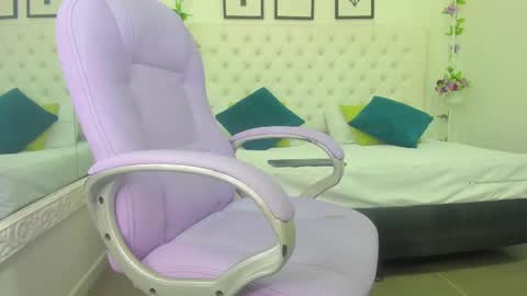 Snapshot of jenny_stark chatting on February 9, 2025, 10:21 pm jenny_stark online show from February 9, 2025, 10:21 pm