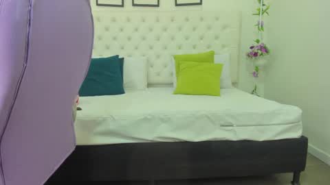 Snapshot of jenny_stark chatting on March 9, 2025, 7:05 pm jenny_stark online show from March 9, 2025, 7:05 pm