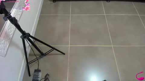 Snapshot of jenny_stark chatting on November 25, 2025, 11:10 am jenny_stark online show from November 25, 2025, 11:10 am