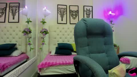 jenny_stark online show from April 22, 2026, 11:23 am