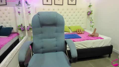 Snapshot of jenny_stark chatting on May 28, 2026, 11:07 am jenny_stark online show from May 28, 2026, 11:07 am