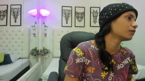 Snapshot of jenny_stark chatting on June 6, 2026, 11:04 am jenny_stark online show from June 6, 2026, 11:04 am