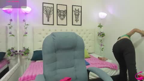 Snapshot of jenny_stark chatting on June 30, 2026, 11:11 am jenny_stark online show from June 30, 2026, 11:11 am