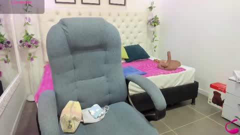 Snapshot of jenny_stark chatting on July 22, 2026, 11:02 am jenny_stark online show from July 22, 2026, 11:02 am