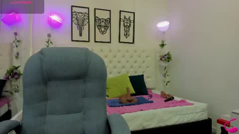 Snapshot of jenny_stark chatting on July 28, 2026, 11:17 am jenny_stark online show from July 28, 2026, 11:17 am