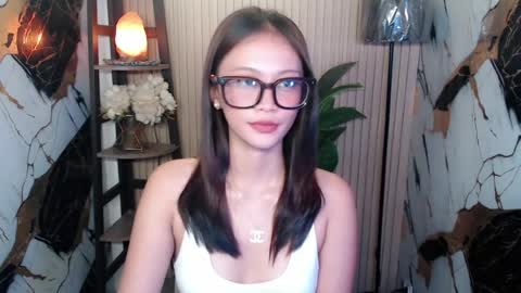 Snapshot of jenny_sweetgirlx chatting on July 13, 2026, 4:59 am jenny_sweetgirlx online show from July 13, 2026, 4:59 am