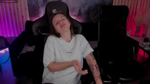 Jenny NO Nude online show from January 11, 2025, 11:23 am