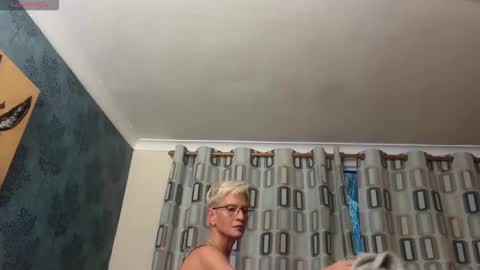 Snapshot of jennyhazel69 chatting on October 28, 2025, 4:53 pm JennyHazel online show from October 28, 2025, 4:53 pm