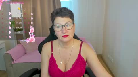 Jenny online show from June 14, 2026, 7:54 am