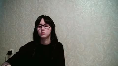 Snapshot of jennyolset chatting on October 3, 2025, 6:32 am JennyOlset online show from October 3, 2025, 6:32 am