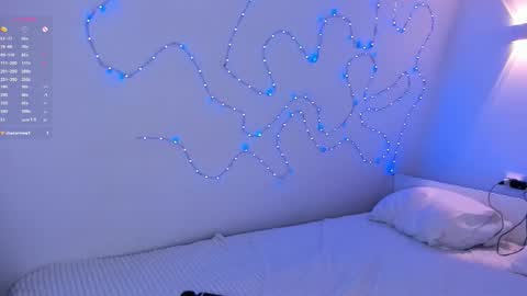 Jenny  online show from February 12, 2026, 9:26 am