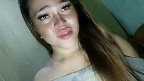 Snapshot of jennysweetfuckerxxx chatting on June 15, 2026, 11:51 pm jenny69 online show from June 15, 2026, 11:51 pm