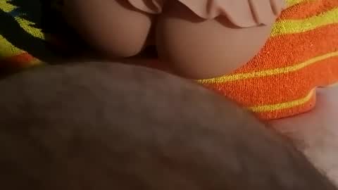 Snapshot of jerbear385978 chatting on December 4, 2024, 10:46 am JerBear online show from December 4, 2024, 10:46 am