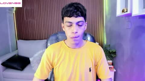 Snapshot of jeremias_1 chatting on May 4, 2026, 1:07 pm JEREMIAS online show from May 4, 2026, 1:07 pm