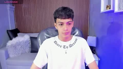 Snapshot of jeremias_1 chatting on May 11, 2026, 2:45 pm JEREMIAS online show from May 11, 2026, 2:45 pm