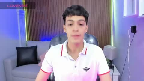Snapshot of jeremias_1 chatting on July 7, 2026, 1:04 pm JEREMIAS online show from July 7, 2026, 1:04 pm