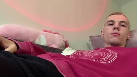 jeremy1scott online show from July 5, 2026, 5:14 am
